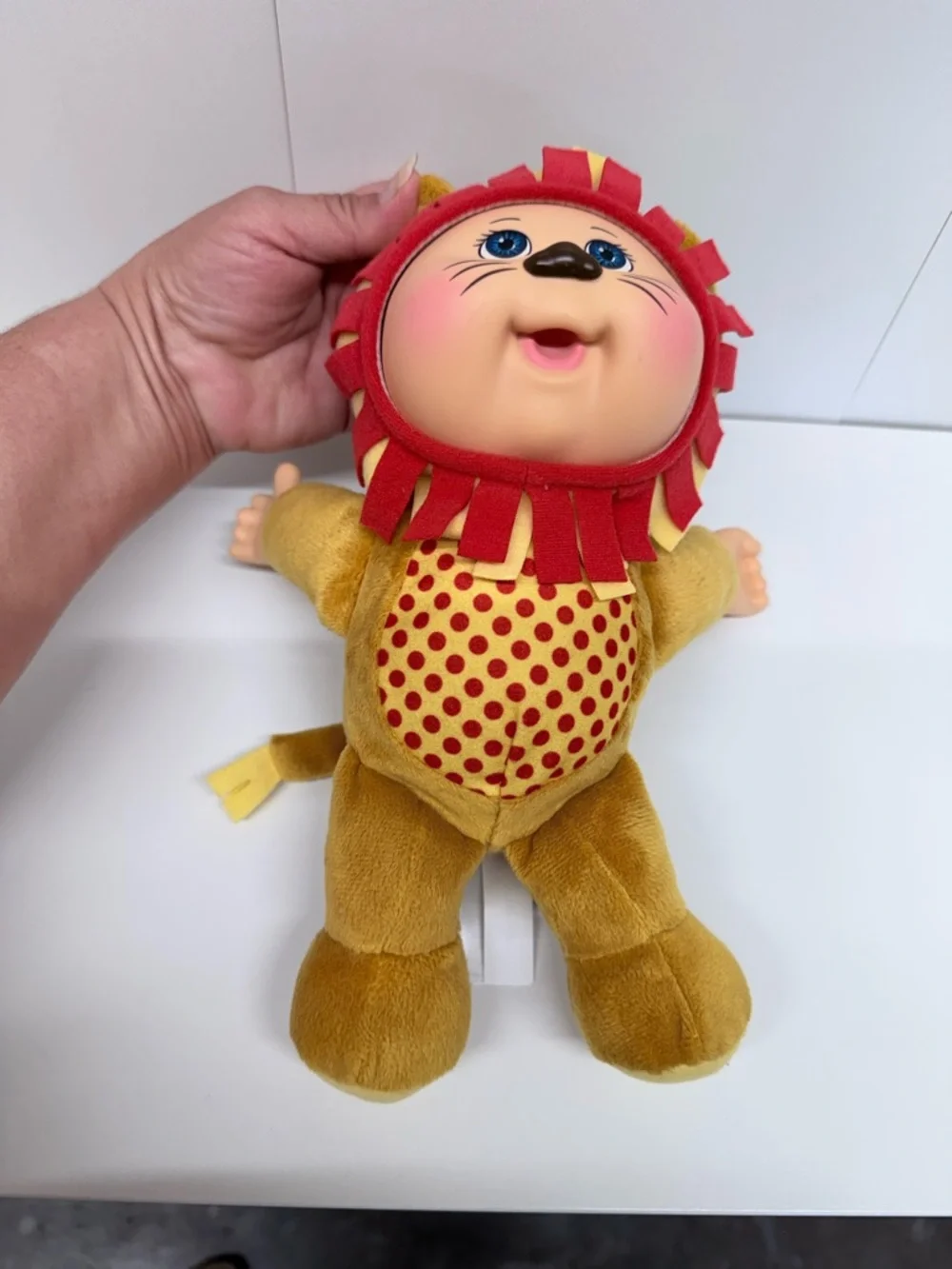 N/A adorable yellow